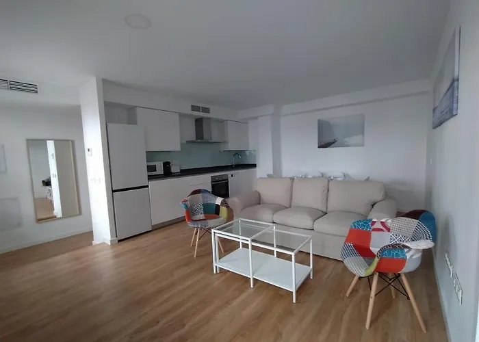 Almona De Triana - Kainga Homes
